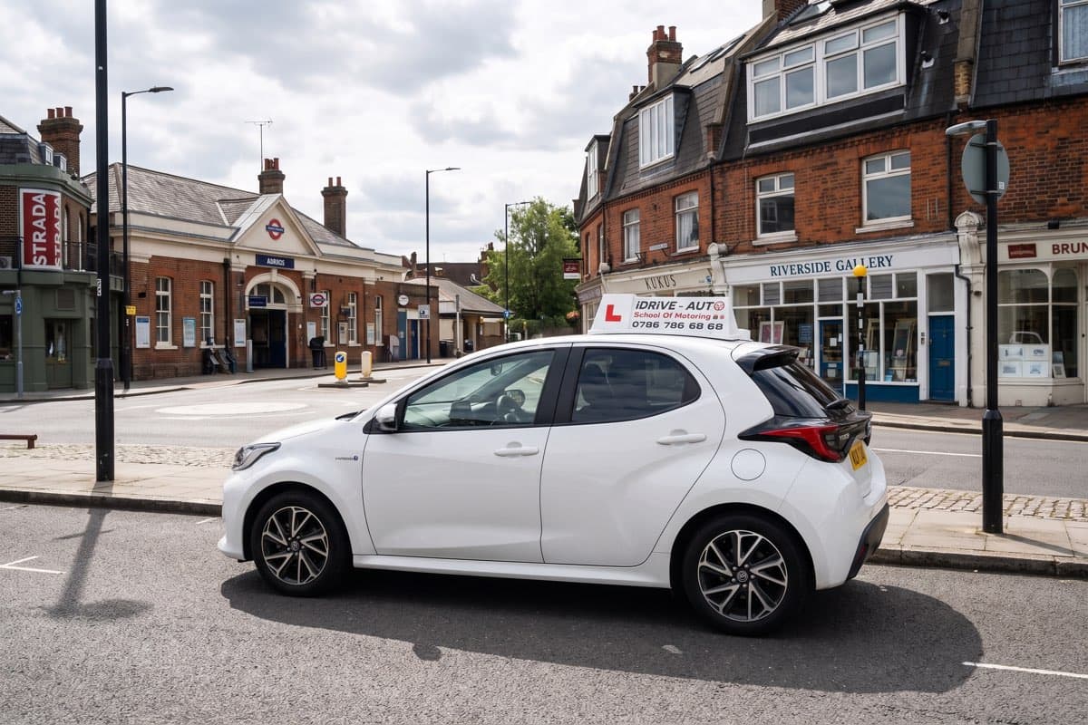 iDrive Auto driving school car outside Barnes station, ready for driving lessons in Barnes